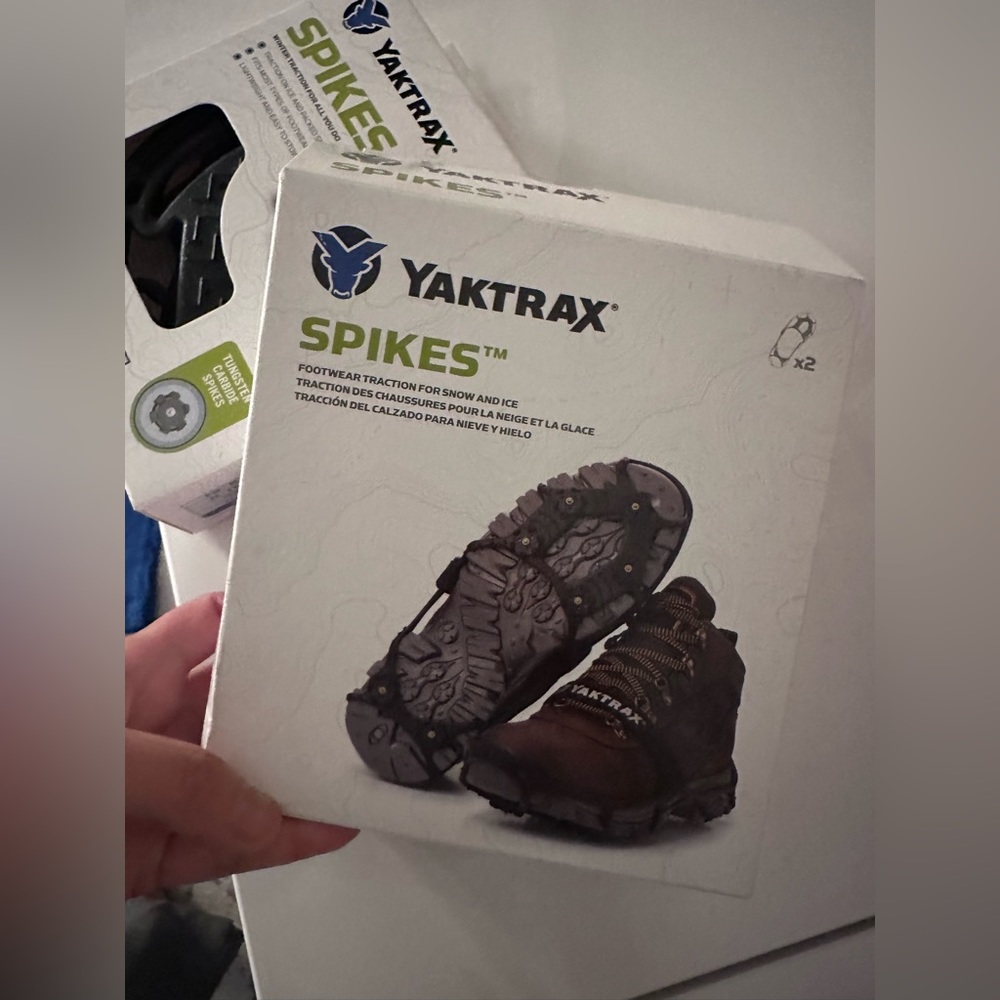 BNIB never used Yaktrax L/XL crampons for ice/snow walking